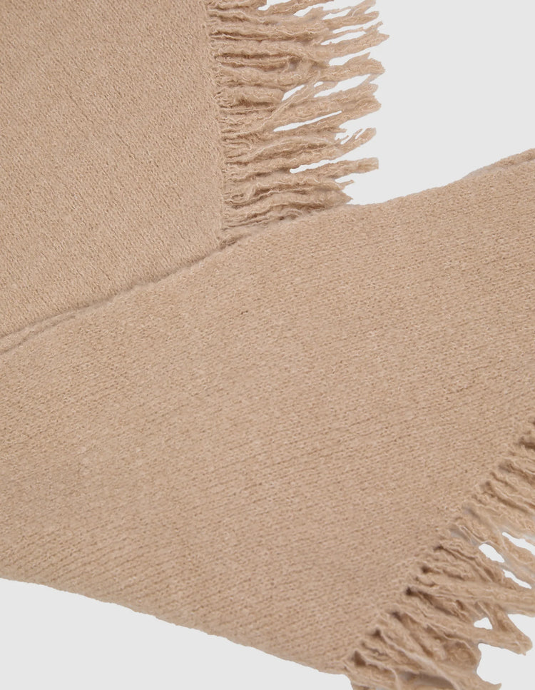 Elm Fringed Triangle Scarf | Oatmeal