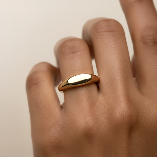 Madison Signet Ring