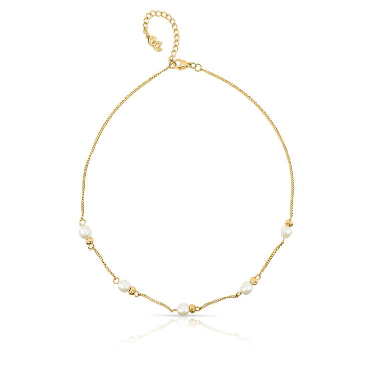 Off Court Pearl Necklace