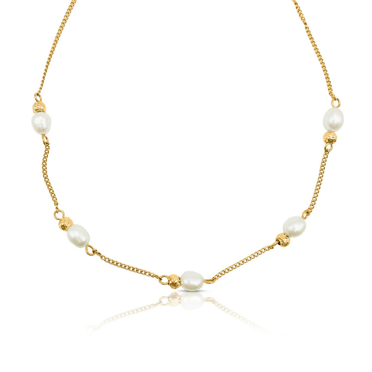 Off Court Pearl Necklace
