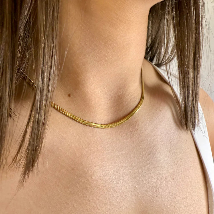 Sidewalk Gold Necklace