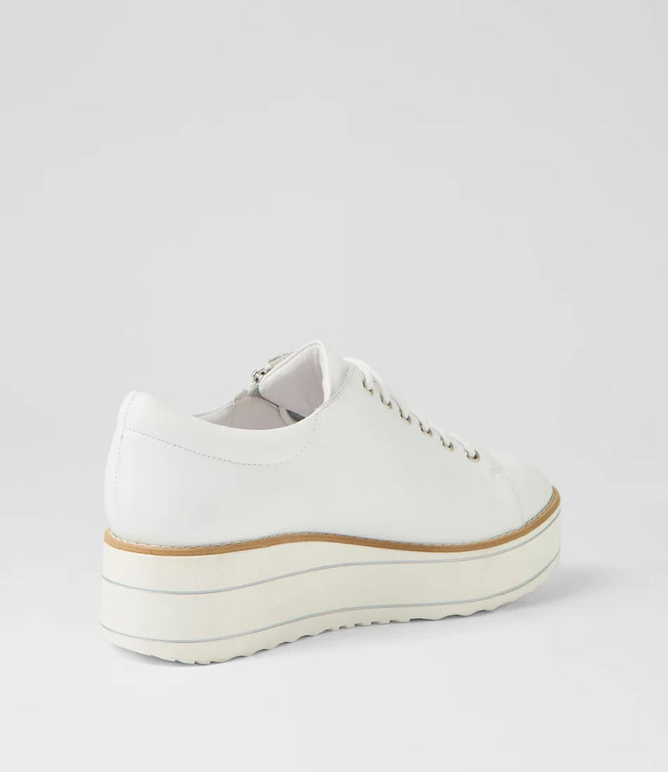 Nabie | White