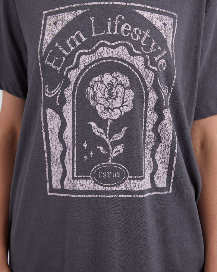 Accolade Tee