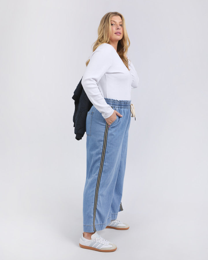 Greta Wide Leg Pant | Side Tape