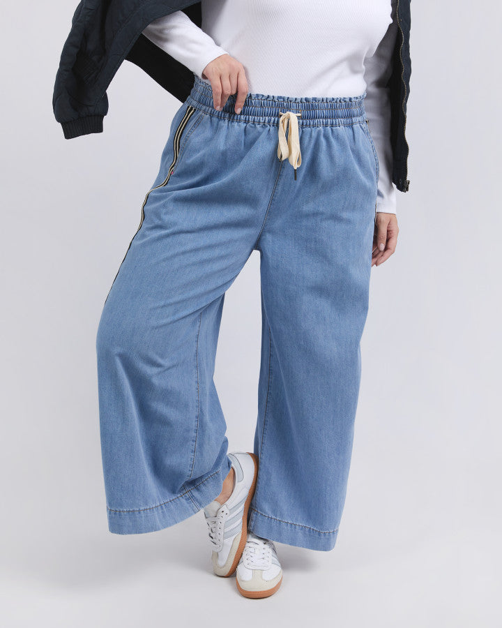Greta Wide Leg Pant | Side Tape