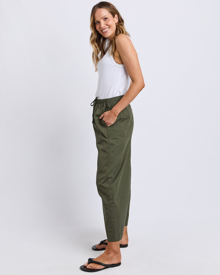 Lund Barrel Leg Pant
