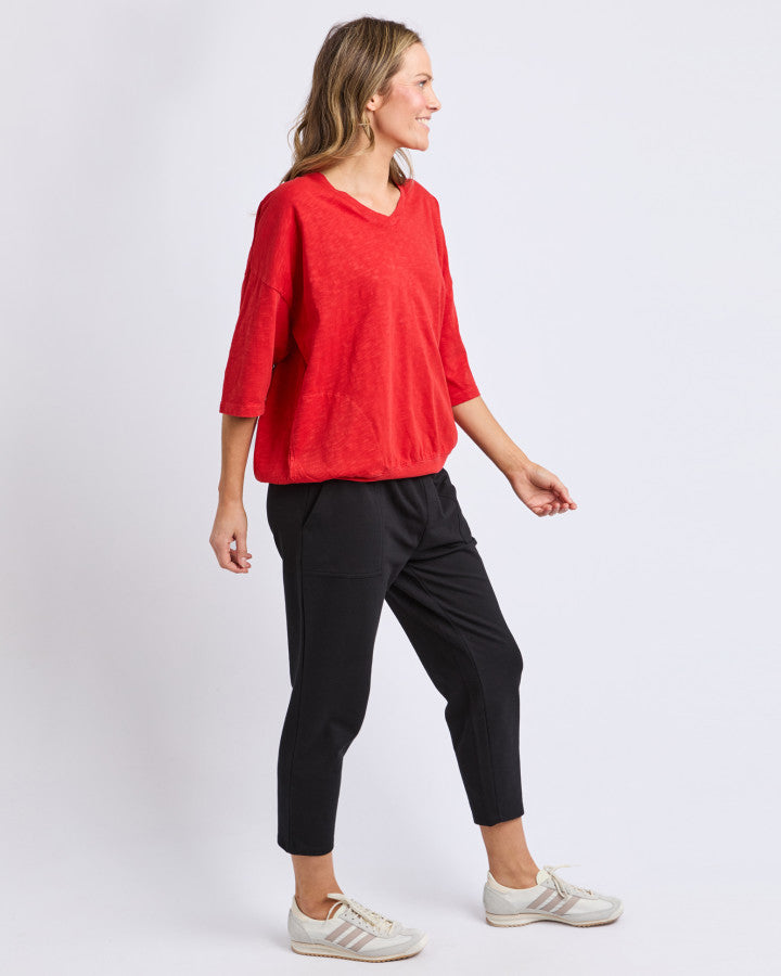 Mazie Vee Neck Sweat | Cranberry