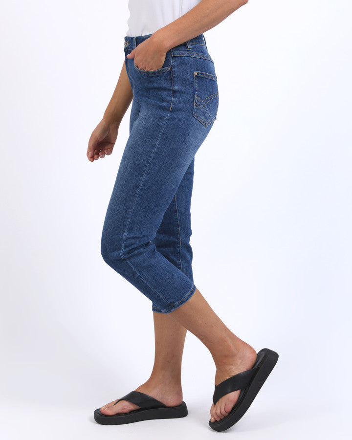 Mollie Capri Jean