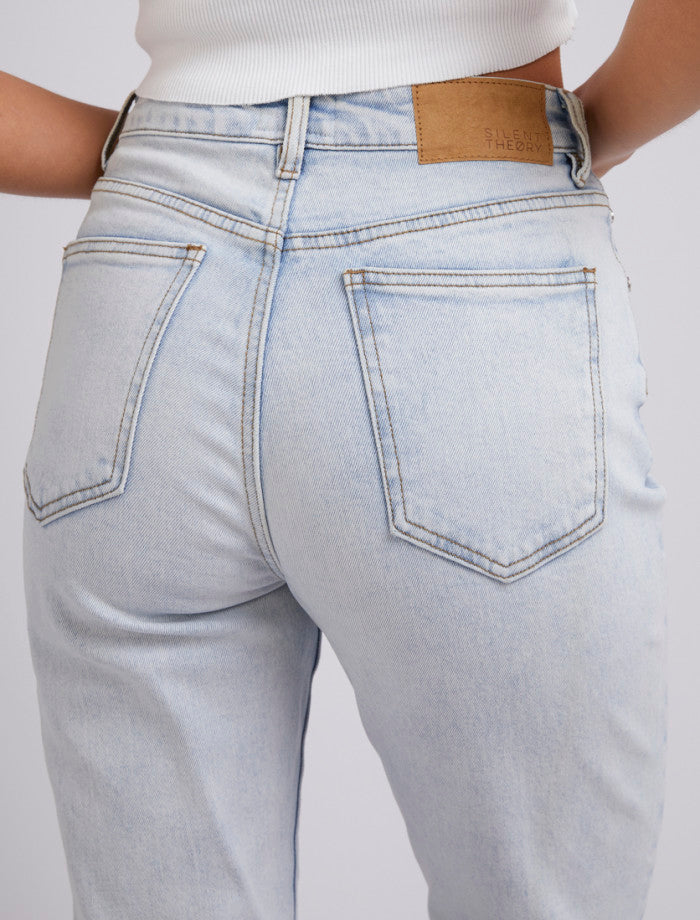 Monica Mom Comfort Jean | Bleach