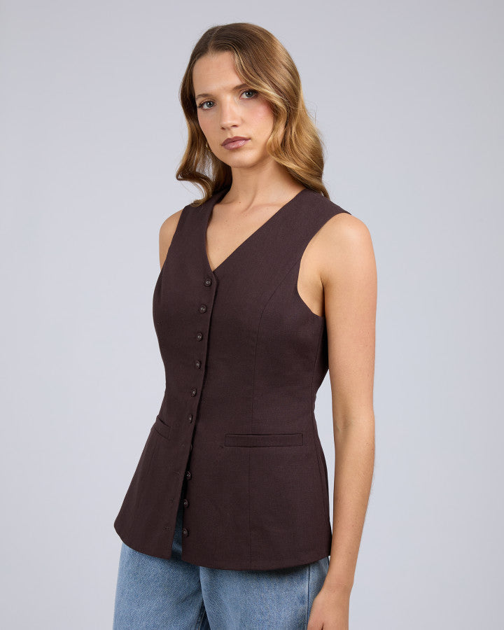Tallow Vest | Chocolate