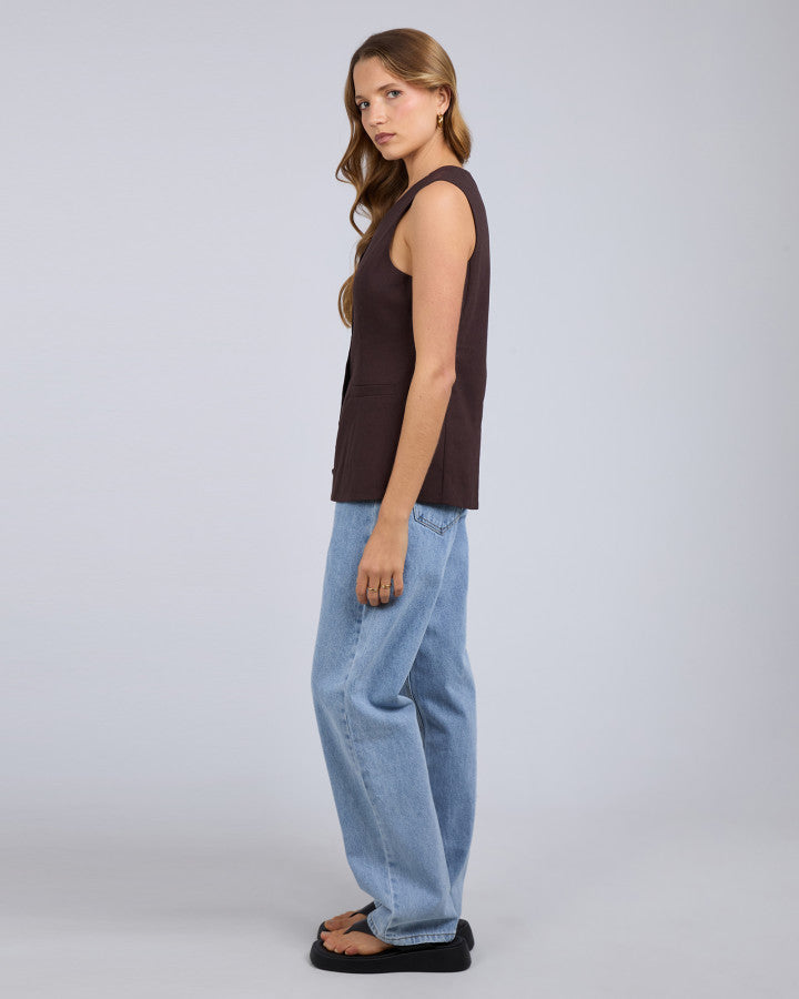 Tallow Vest | Chocolate
