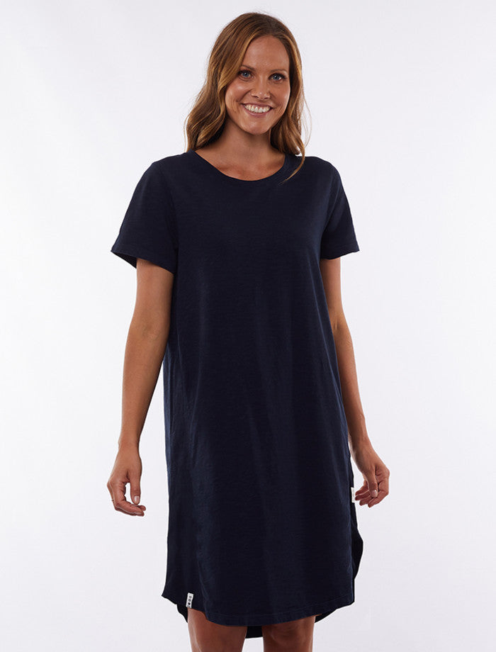 Easy Livin Dress | Navy