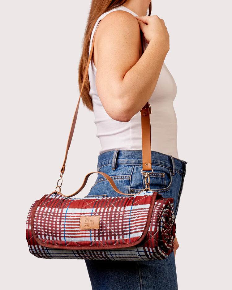 Picnic Rug | The Gatherer | Mulberry