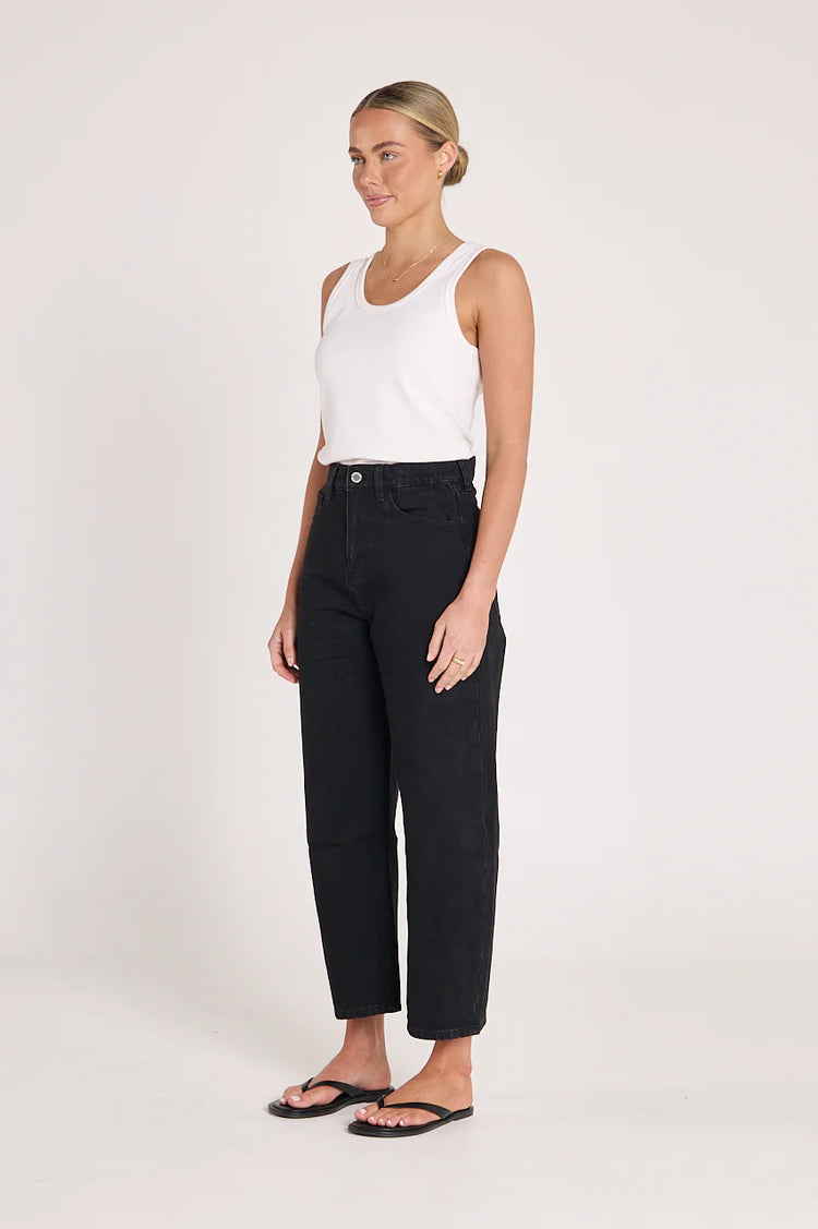 Lola Cropped Barrel Jean | Black