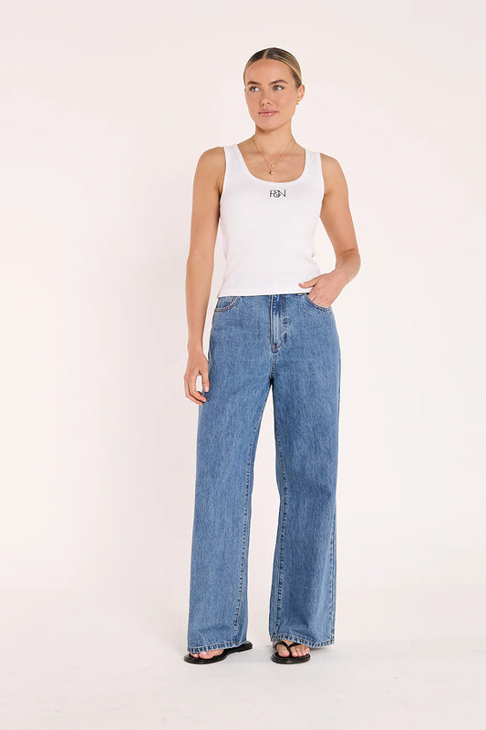 F & N Signature Tank