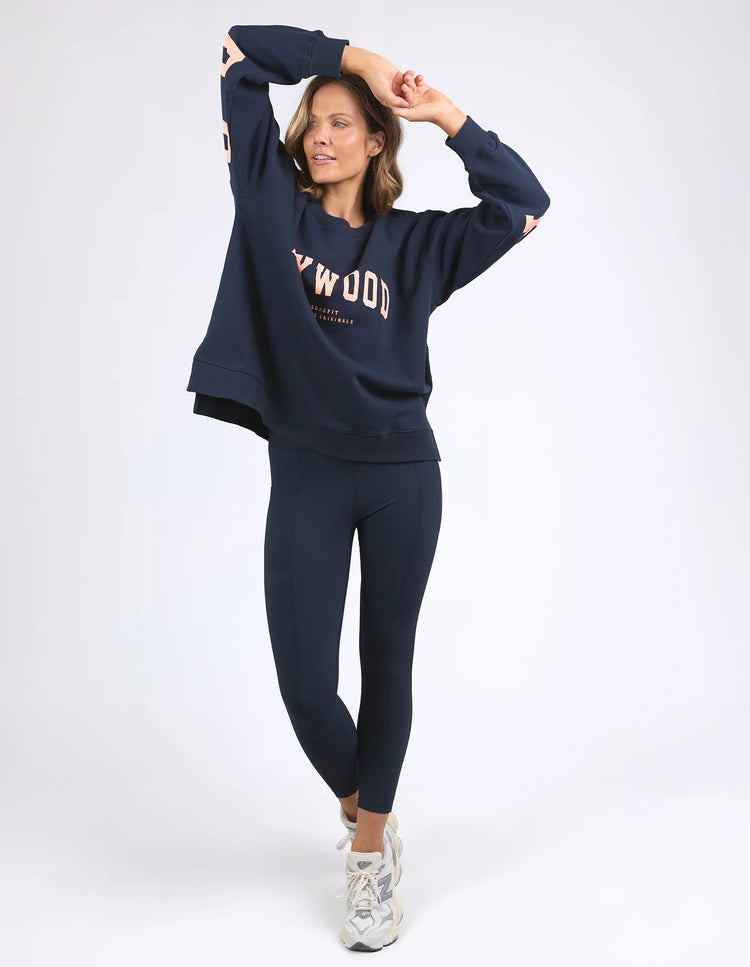 Interval Crew | Navy Peach