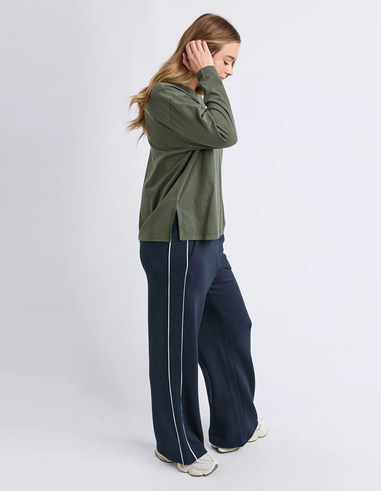 Simplified Long Sleeve Tee | Khaki