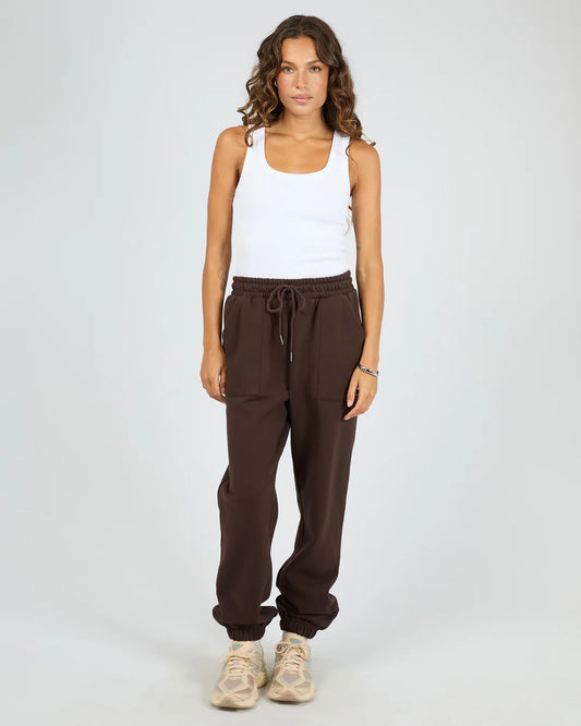 Silent Luxe Cuffed Trackpant | Chocolate
