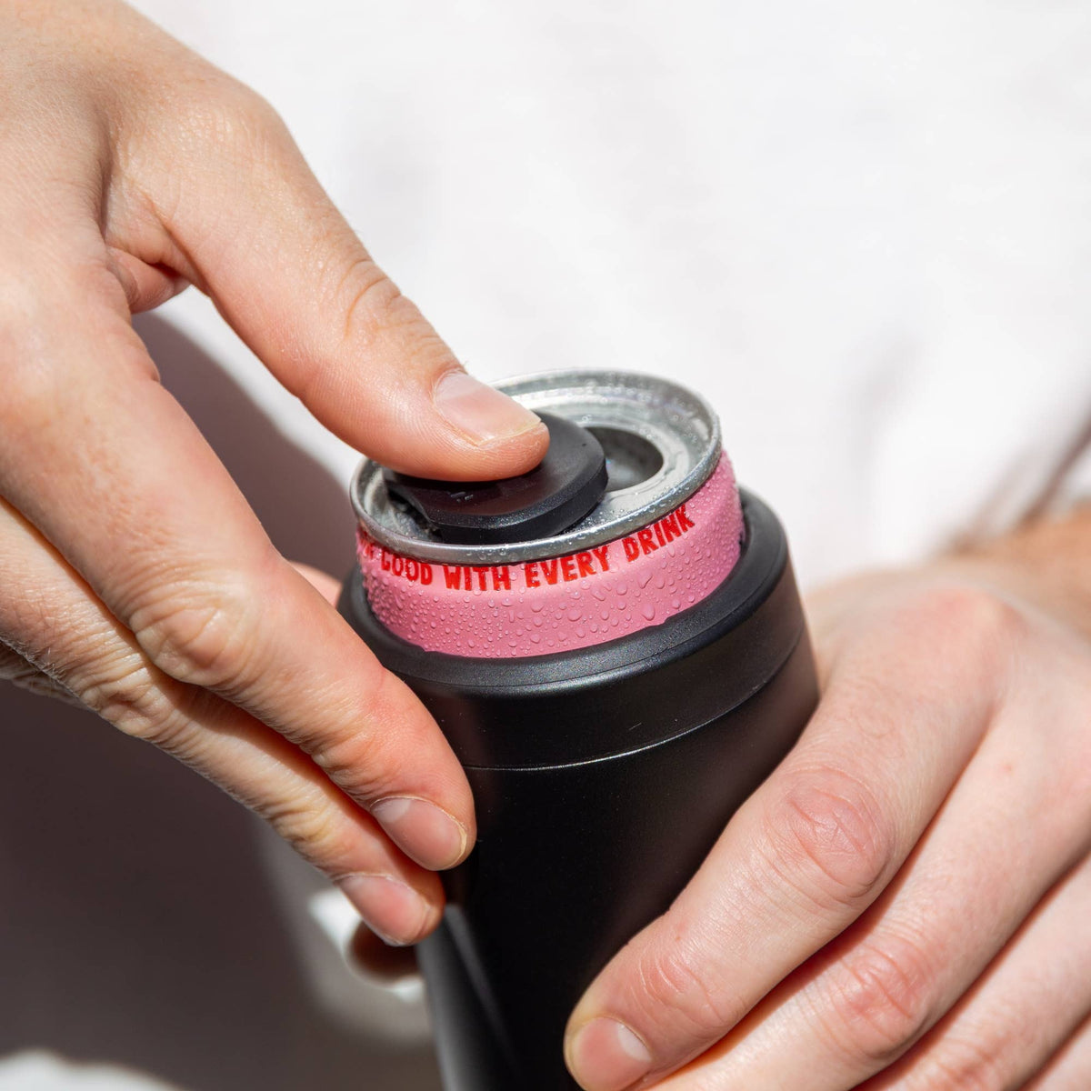 Huski Slim Can Cooler - Red (Limited Release)