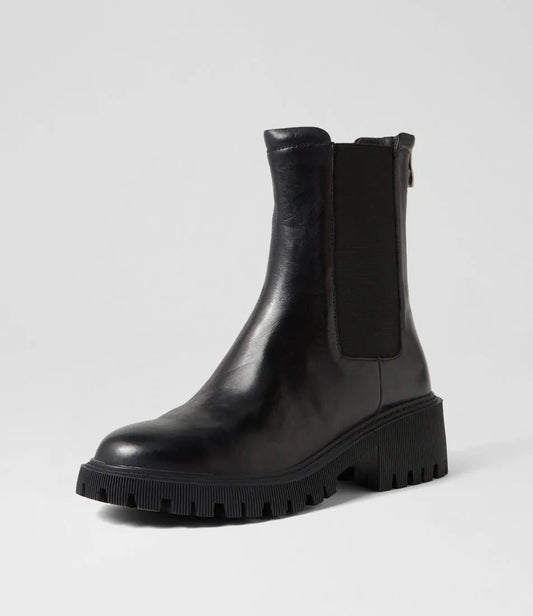 Quendo | Black Leather