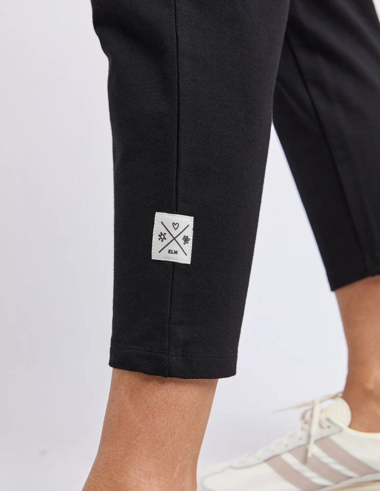 Sutton Track Pant | Black