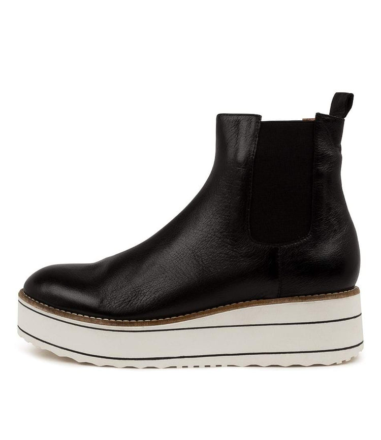 Nisa | Black