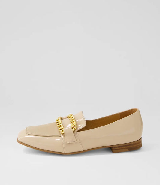 Posatina Loafer | Cafe Patent Leather