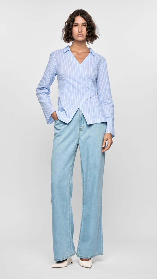 Ayra Wrap Top