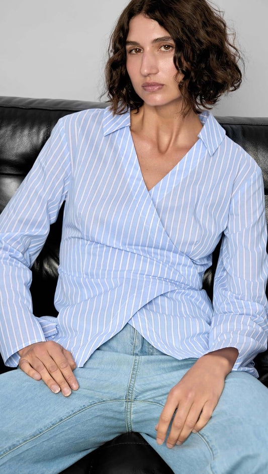 Ayra Wrap Top