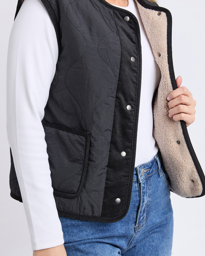 Alberta Vest