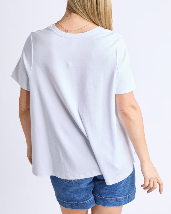 Daisy Tee