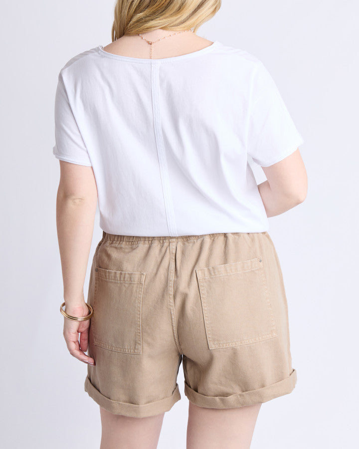 Emma Relaxed Short | Latte