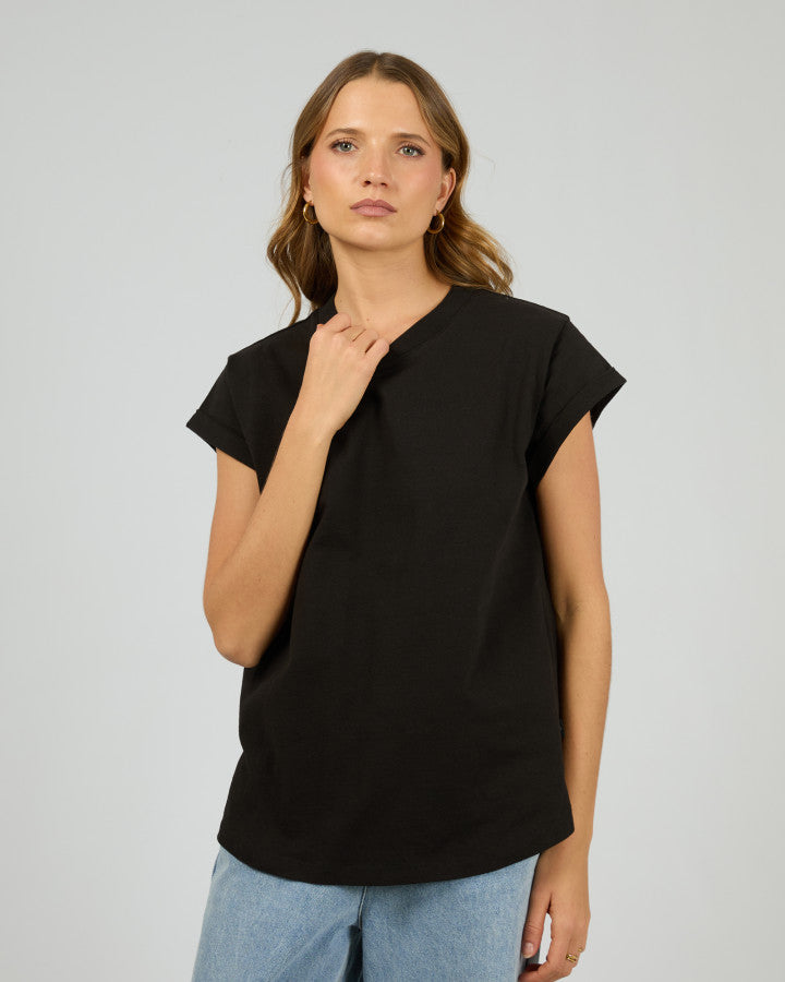 Essential Tee | Black