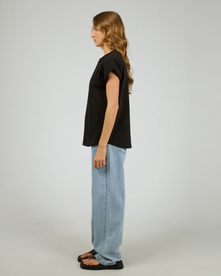 Essential Tee | Black