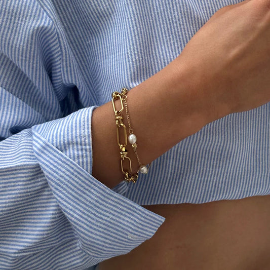 Off Court Pearl Bracelet