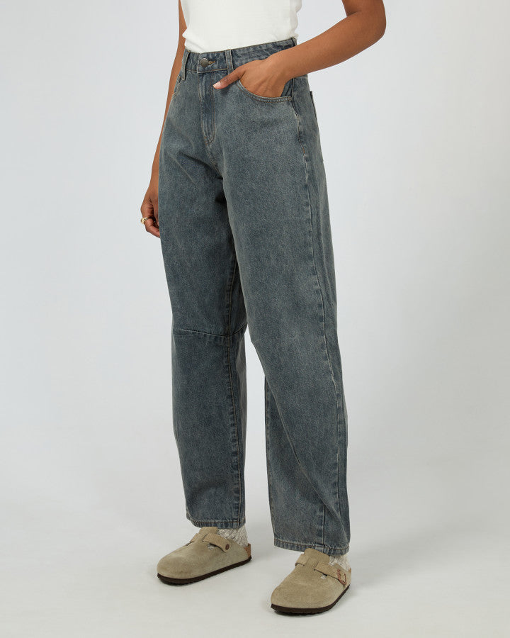 Hallie Barrel Leg Jean | Slate