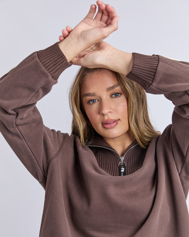 Knit Collar Crew | Coffee