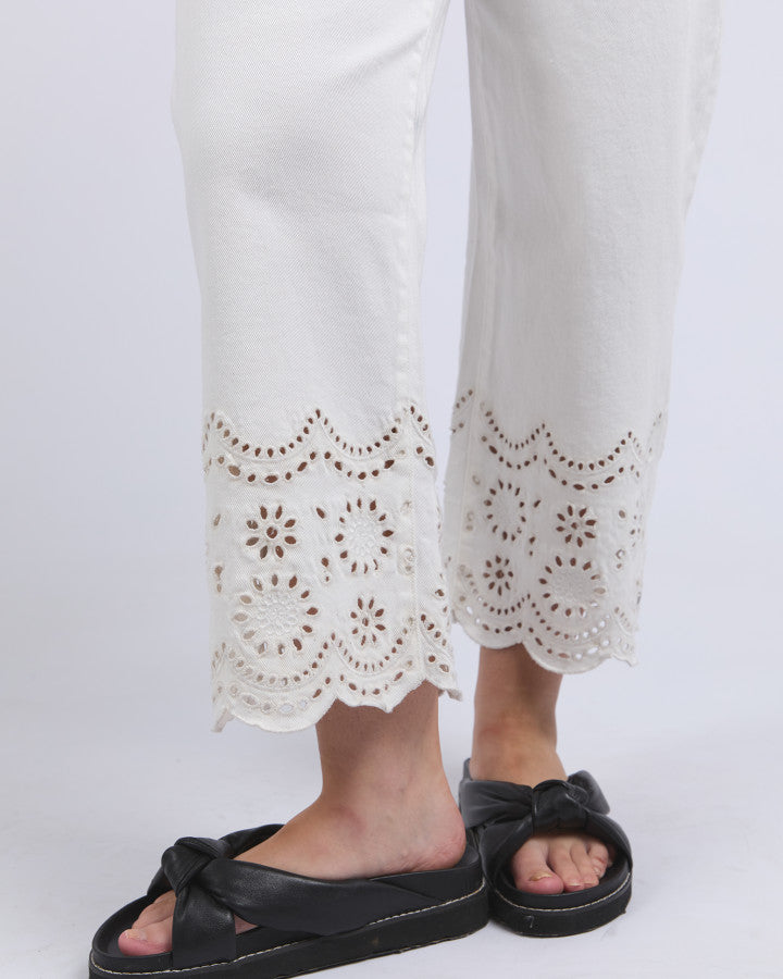 Lace Jean