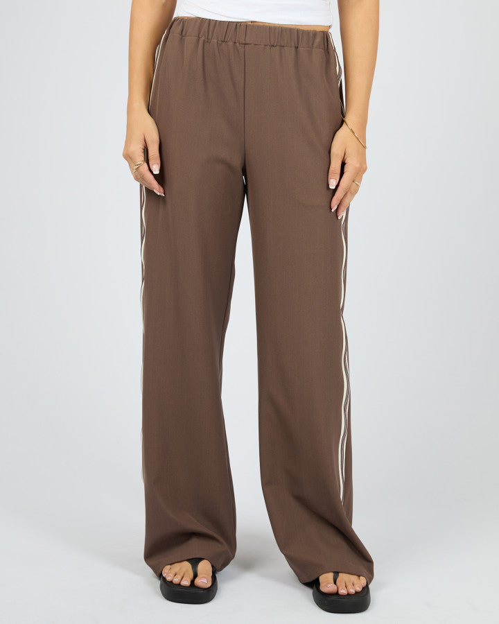 Lina Pant | Coffee