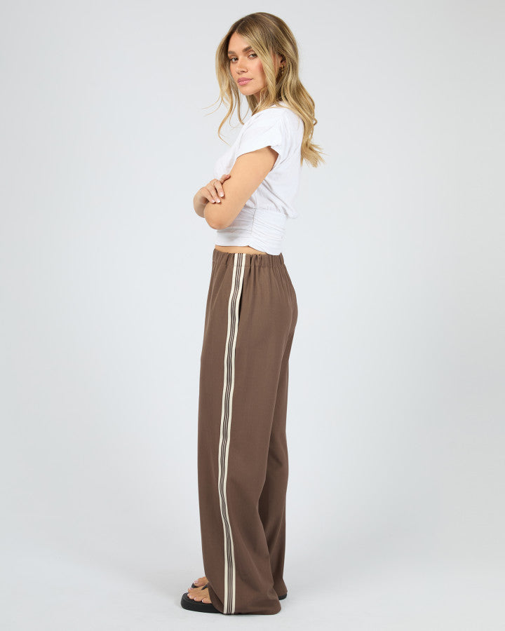 Lina Pant | Coffee