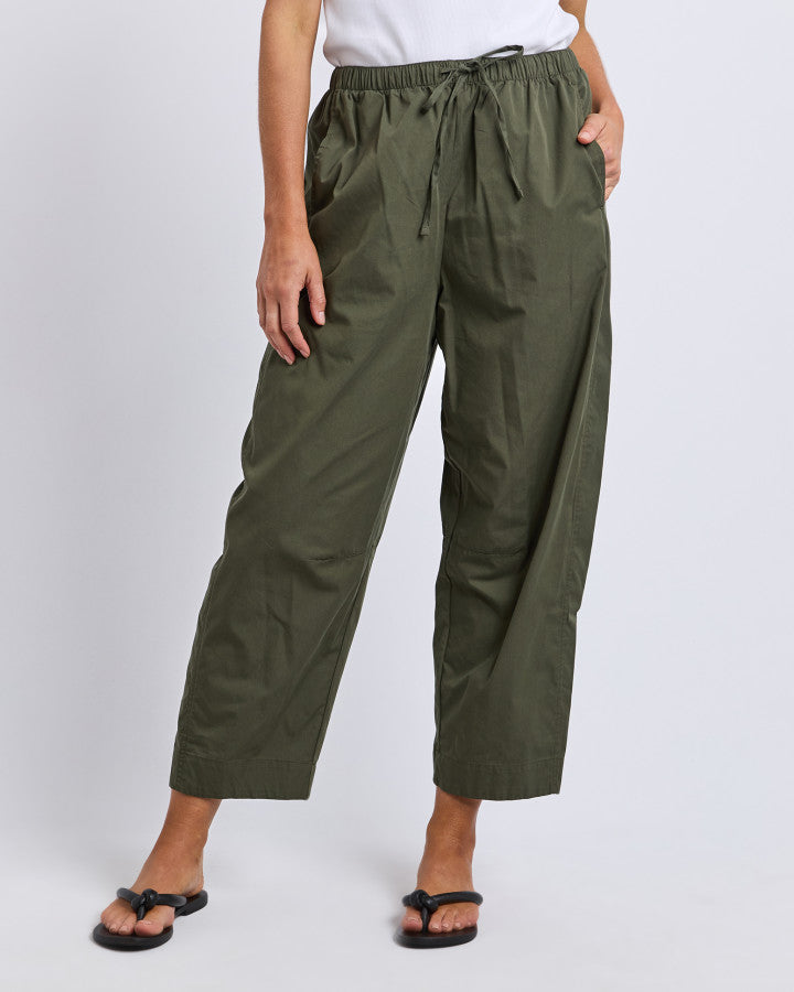 Lund Barrel Leg Pant