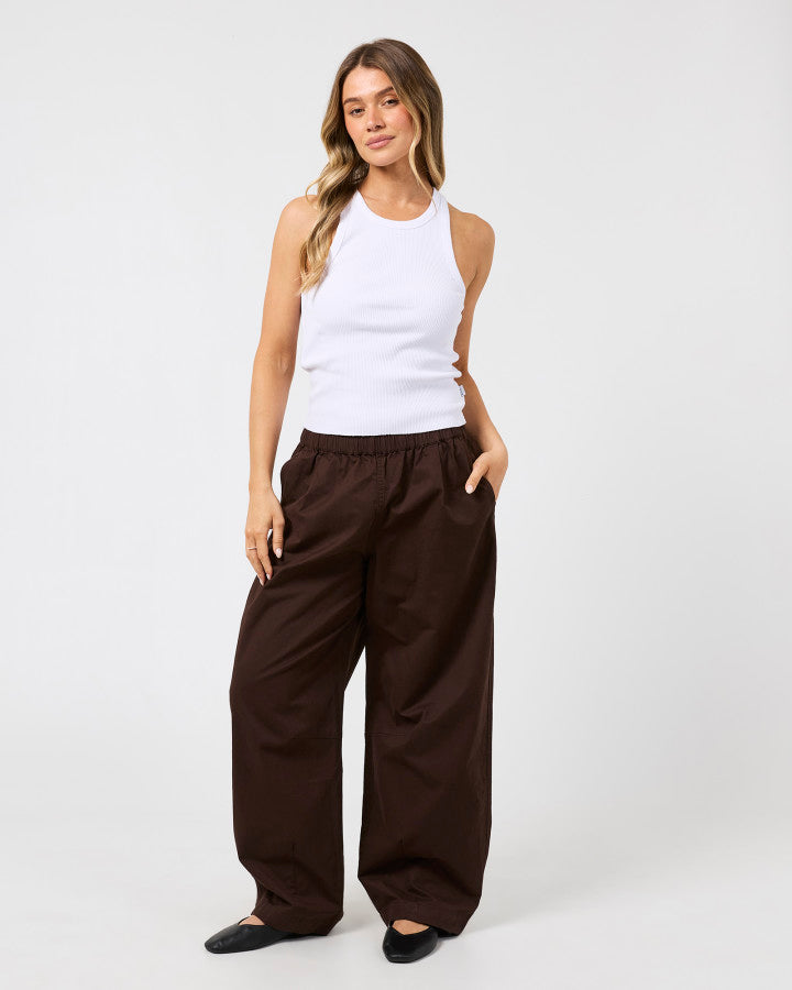 Margo Barrel Pant | Choc