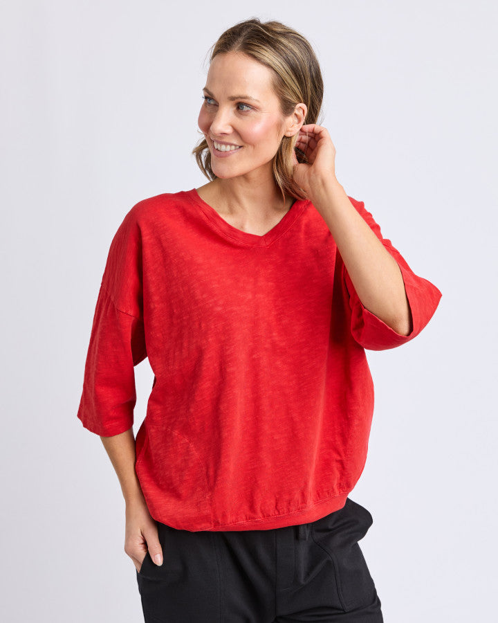 Mazie Vee Neck Sweat | Cranberry