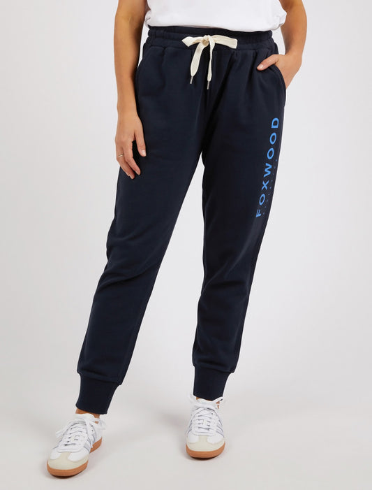 Medalion Track Pant | Navy