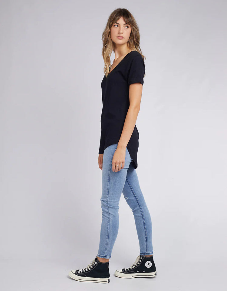 Marvelous Tee | Black